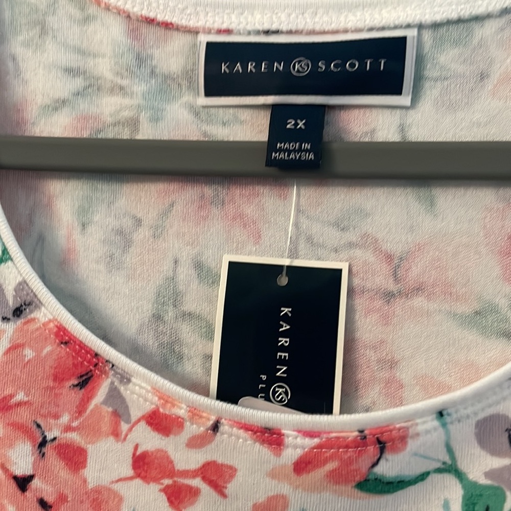 NWT Karen Scott Floral T-Shirt - Picture 4 of 5